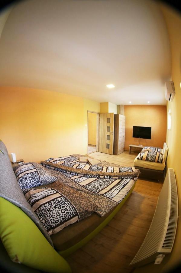 Apartmány Dimitra Štúrovo Exterior foto